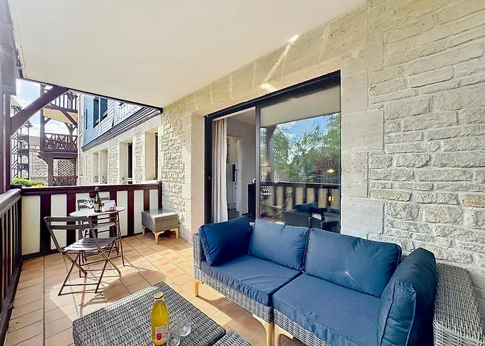 Coté Yourhosthelper Deauville