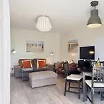 Apartment Evasion Marine Yourhosthelper