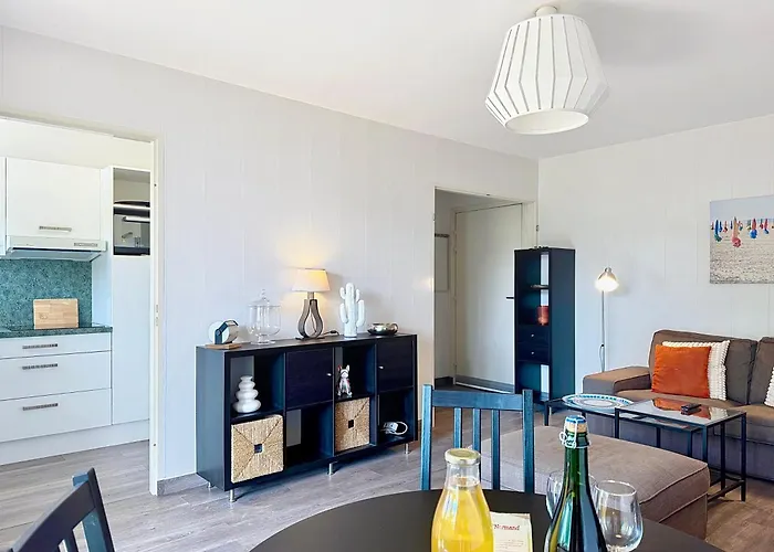 Cote Yourhosthelper Apartment